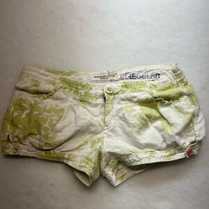 VTG‼  2000s ABERCROMBIE & FITCH Sz 2 White Green Leaf Low Rise Mini Micro Shorts